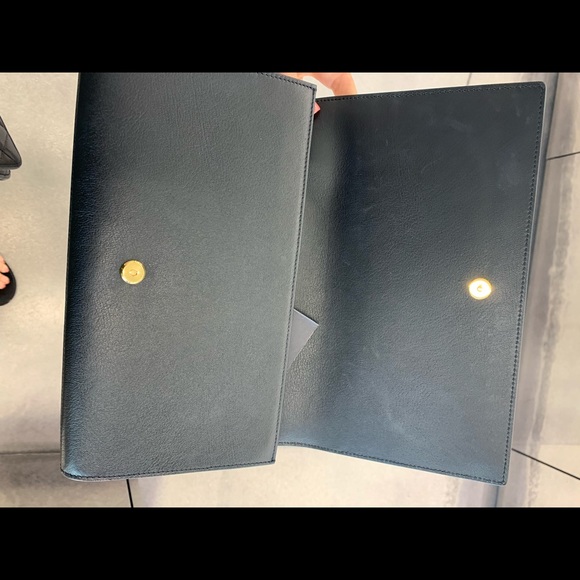 YSL Black clutch New - Picture 4 of 4